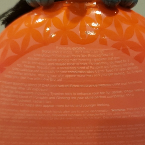 Bronzing Tanning Lotion - Picture 3 of 3